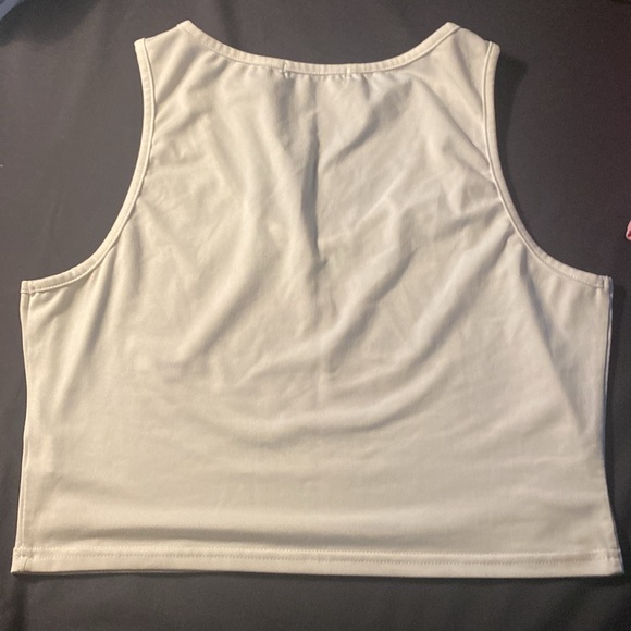 SHEIN women’s tank/crop tops - Picture 9 of 10